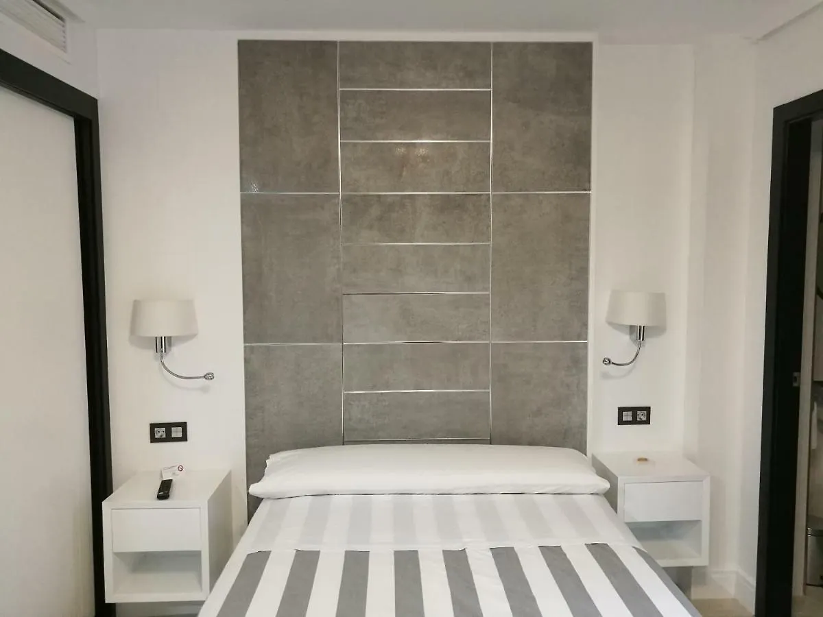 Apartamentos Las Palmeras Palma del Rio Apartment